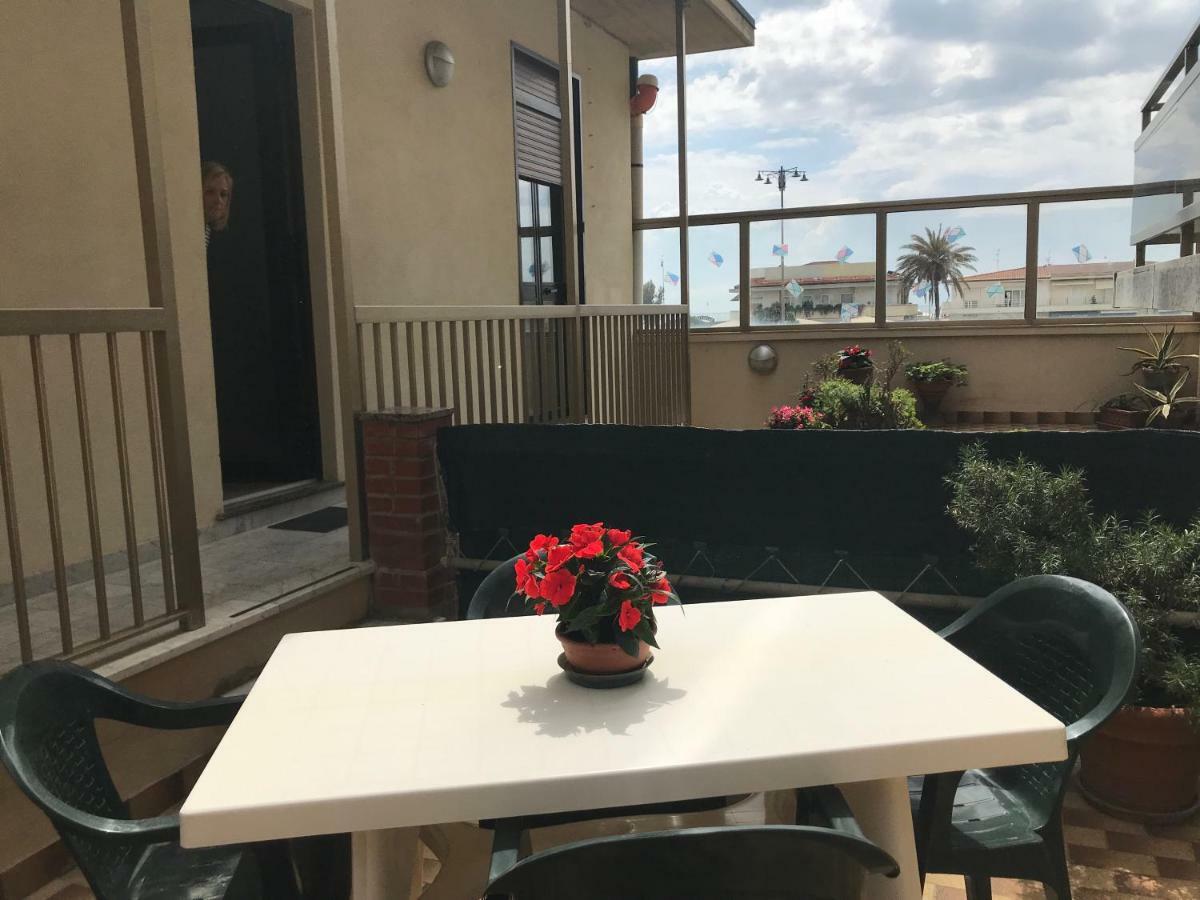 Casa Celeste Apartment Viareggio Exterior photo